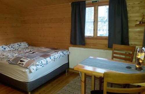 Hauganes Cabin | Guest Rated: Bakkakot 2 - Cozy Cabins with Hot Tub