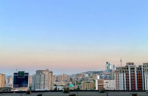 Yasamal Apartment | BAKU LUX Apartment with Flame Towers view