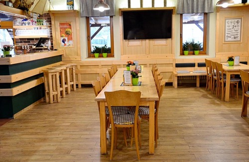 Radesin Hotel | Discover Balónový Hotel & Pivovar Radešín - Guest Rated 9/10