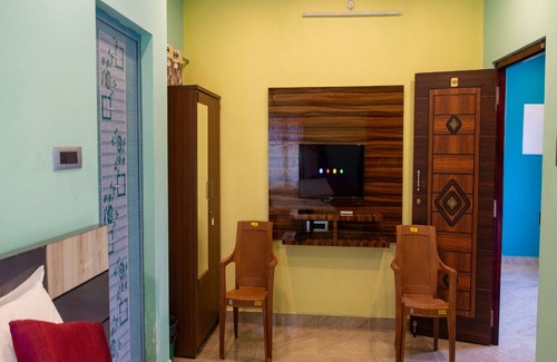 Kalapettai Hotel | Budget-Friendly Stay at Bala Residency - Family Friendly