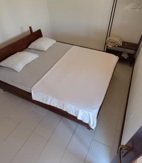 Karuc House | Pet-Friendly Balabani Local Stay with Breakfast & Dining