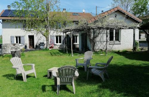 Flacheres Bed & Breakfast | Discover Balad'âne: Family & Pet-Friendly Retreat