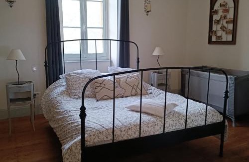 Montgaillard-de-Salies Bed & Breakfast | Oceanfront Comfort at Baladous - Rated 9.3 by Guests