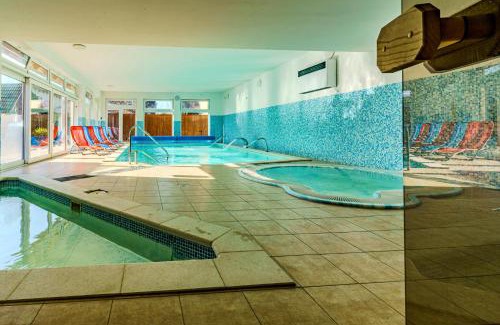 Siofok Hotel | Experience Balaton Colors Beach Hotel with Pool & Ocean View