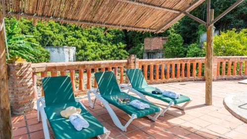 Sayalonga House | Relaxing Getaway at Balcón del Río Sayalonga with Pool