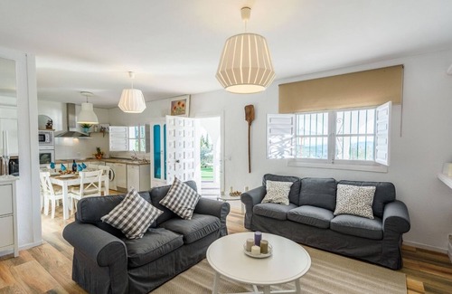 Antequera Villa | Experience Balcón del Torcal Antequera - Perfect for Families