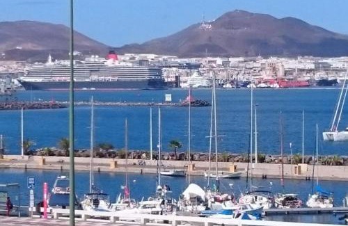 Las Palmas de Gran Canaria Apartment | Oceanfront Bliss at Balcón de la Bahía Gran Canaria