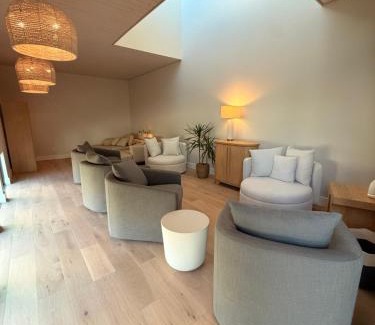 Okanagan-Similkameen Hotel | Balcomo, a Ramada by Wyndham