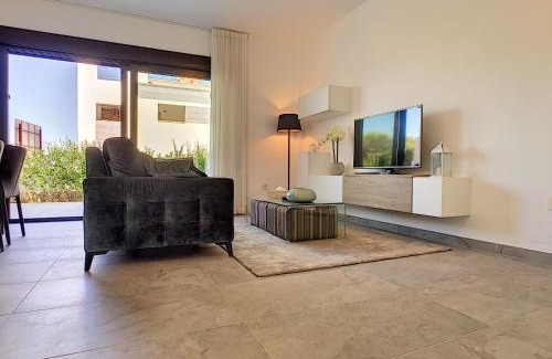 Torrevieja Apartment | Family-Friendly Stay at Balcon de la Laguna 12, Rated 10/10