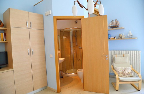 Otranto Historic Centre House | Discover Balcone su Otranto: Family-Friendly & Breakfast Included