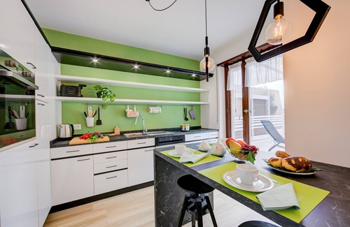 Riva del Garda Apartment | Relaxing Retreat at Balcone Sui Tigli Near Lake Riva del Garda