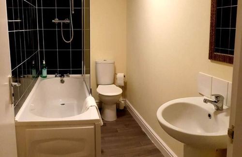 Skegness Apartment | Balcony Apartment, Central Skegness (sleeps 5) great for family holidays