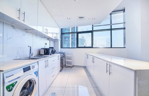 Jumeirah Village Circle Apartment | Balcony Breeze – O2 TOWER