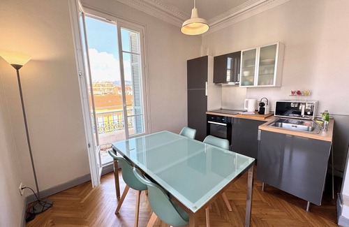 Musicians Quarter Apartment | Oceanfront Balcony Excelsior 1 - Ideal for Family Getaways