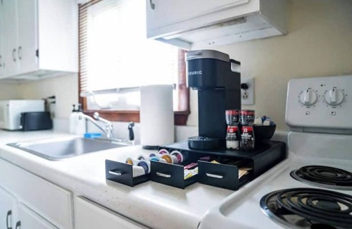 Nashua Apartment | Pet-Friendly Retreat with Balcony, Perfect for Downtown Strolls