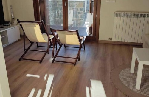 Gavin House | Discover Balcony House: Your Cozy Retreat in the Pyrenees