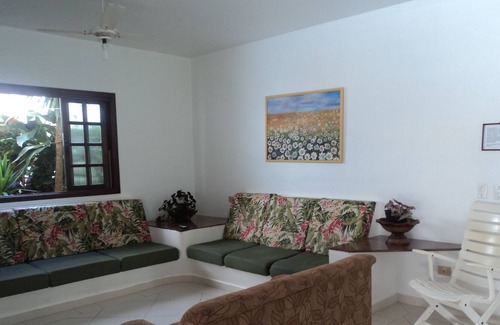 Riviera de Sao Lourenco House | Balcony integrated with pool, barbecue and pizza oven with free wifi