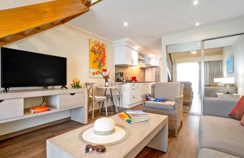 Grand Case Resort | Balcony Views + Private Beach Access | Paddleboard & Relax in Style