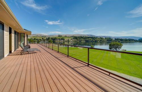 Ardenvoir House | Relax at Bald Eagle Beach with Family-Friendly Amenities