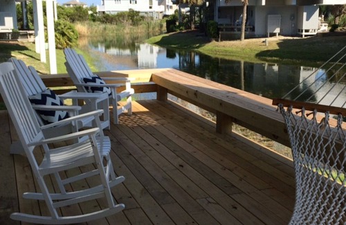 Bald Head Island Villa | Ocean View Villa on Bald Head Island with Beach Access