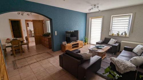 Berndroth House | Discover Baldwin's Home Away from Home – Pet-Friendly Retreat