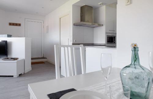 Getaria Apartment | Pet-Friendly BALENTZIAGA Getaria with Ocean Views Await!