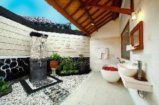 Tukad Mungga Hotel | Discover Bali Taman Beach Resort & Spa: 4-Star Oceanfront Retreat