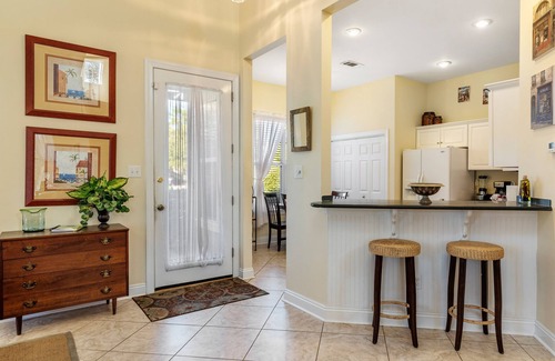 Fort Morgan Cottage | Balise du Lumiere: Oceanfront 3BR Cottage with Pool