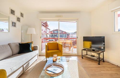 Saint-Jean-de-Luz Apartment | Stylish Oceanfront Apartment with Exceptional Guest Rating