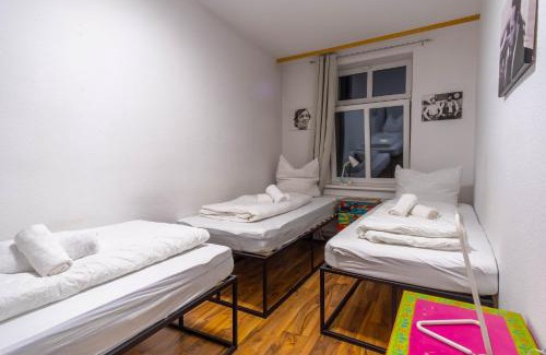 Stotteritz Apartment | Convenient Stay Near Völkerschlachtsdenkmal with Great Amenities