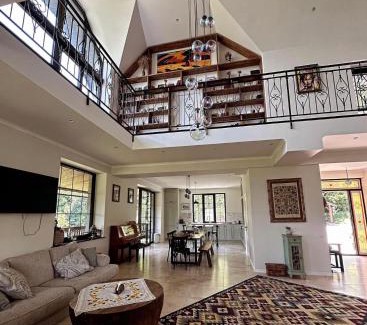 Gosh Villa | Experience Comfort at Balkonum Luxury Guest House
