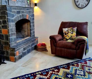 Gosh Villa | Experience Comfort at Balkonum Luxury Guest House
