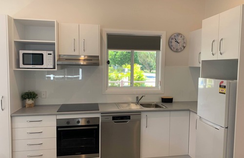 South Ballina Hotel | Relaxing Ballina Beach Nature Resort with Pool & Spa