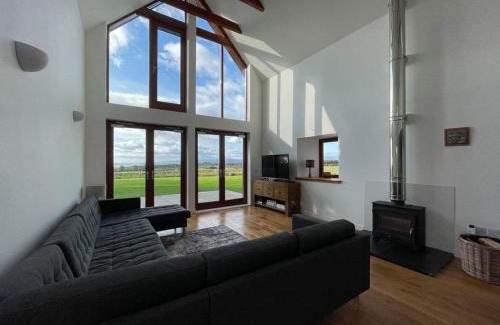 Dornoch House | Discover Balloan Steading East: 4-Star, Pet-Friendly Retreat