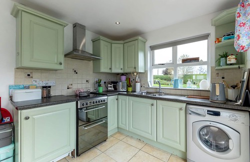 Maghera Cottage | Explore Ballyginny Cottage: Pet-Friendly Retreat with Spa