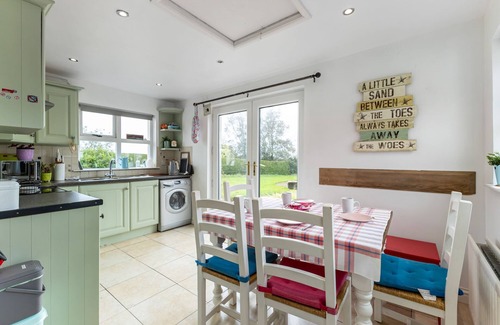 Maghera Cottage | Explore Ballyginny Cottage: Pet-Friendly Retreat with Spa
