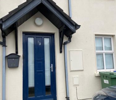 Ballyhack House | Pet-Friendly Ballyhack by the Sea with Breakfast Included
