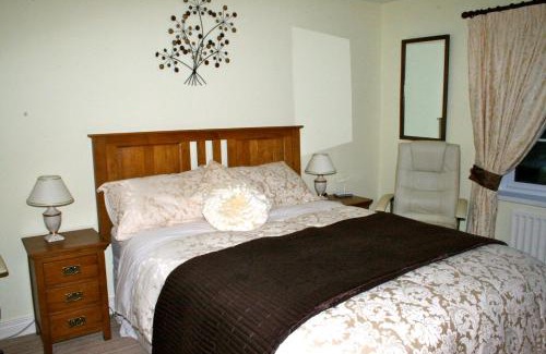 Antrim Bed & Breakfast | Impeccable Ballyharvey B&B: Rated 10/10 & Family-Friendly