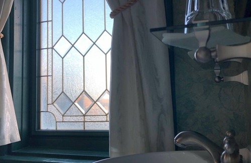 Downtown St. John's Bed & Breakfast | Discover Balmoral House: Spa Bliss and Family-Friendly Comfort