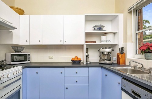 Mosman Apartment | Discover Balmoral Slopes Magic #5: Family-Friendly Escape
