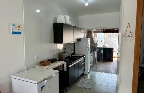 Matinhos House | Balneário Céu Azul: Poolside Retreat Near the Beach