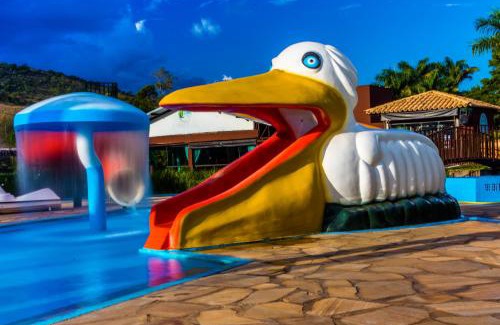 Joaquim Messias Resort | Discover Balneário do Lago Hotel: 4-Star Family Retreat