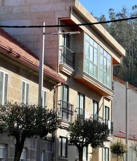Mondariz-Balneario Apartment | Pet & Child Friendly Retreat at Balnea A Baranda - 9.6/10
