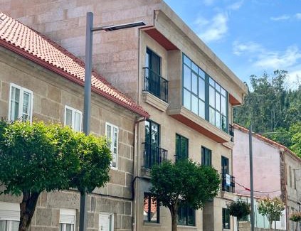 Mondariz-Balneario Apartment | Discover Balnea San Pedro: Pet-Friendly and Family Welcoming