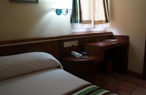 Villanueva de las Torres Hotel | Relax at Balneario de Alicún: Oceanfront Oasis Awaits