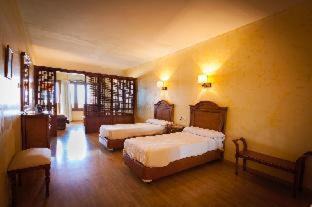 Alhama de Almeria Hotel | Relax at Balneario San Nicolas: Spa & Family-Friendly Stay