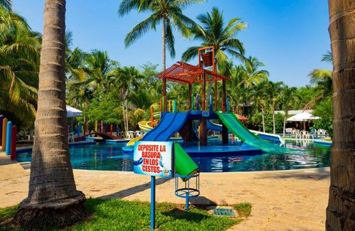 La Huerta Hotel | Relaxing Oceanfront Getaway at Balneario y Cabañas ISIS