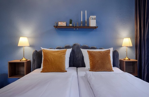 Wurzburg City Centre Apartment | Cozy Balthasar Neumann Apartment: Family & Pet Friendly Stay