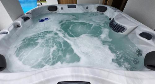 Jastrzebia Gora Apartment | Bałtycka Oaza Luxury Apartment Basen, Sauna, Jacuzzi