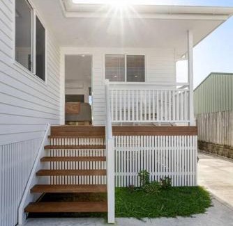 Ballina House | Discover Balun Cottage: Your Perfect Getaway Awaits
